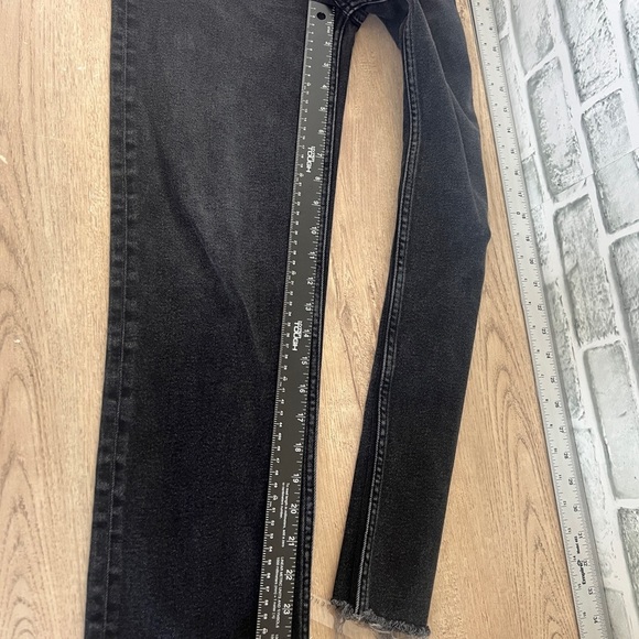 Re/Done 70s Stove Pipe High Rise Straight leg cropped jeans Washed noir - Picture 9 of 9